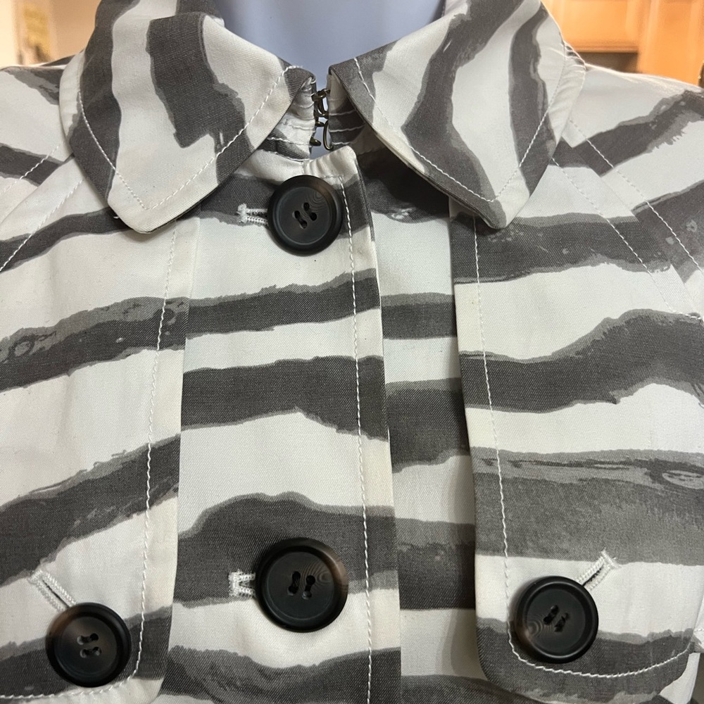 J.Crew Zebra Print Jacket Size 0 - image 5